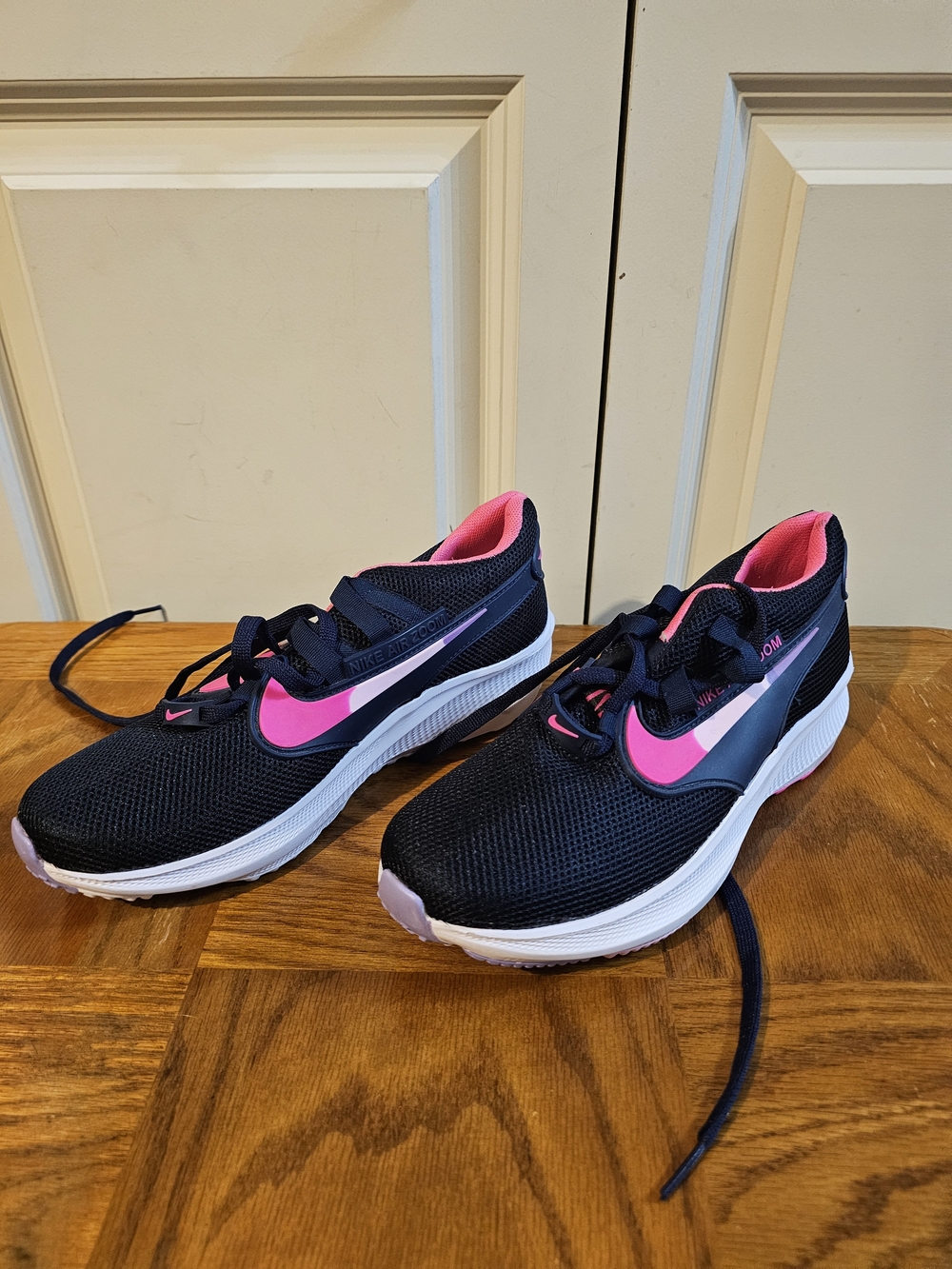 Women’s Running Shoes - Black with Pink Accent